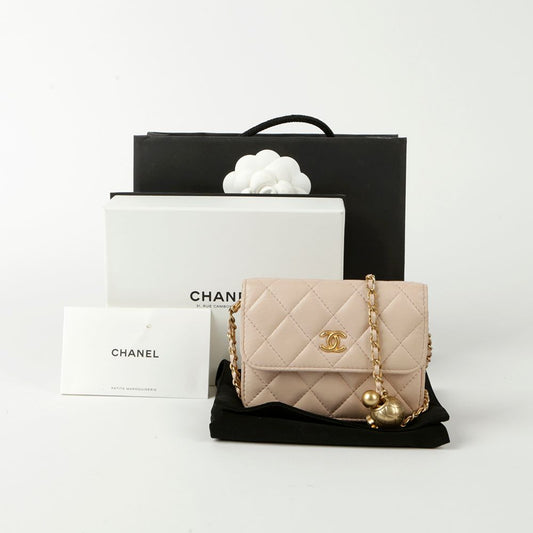 CHANEL Waist Mini Golden Ball Schulter- und Umhängetasche AP1628