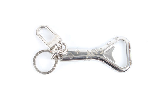 Louis Vuitton X Supreme Silver Monogram Keychain 70020127