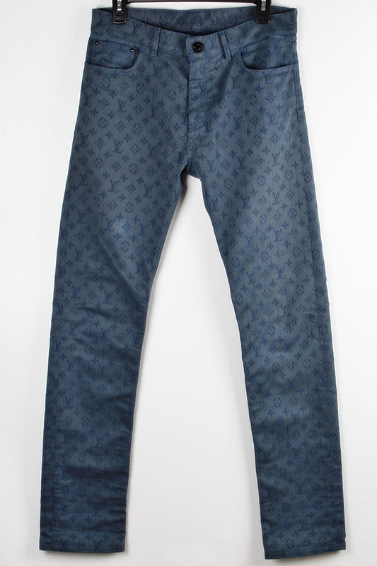 กางเกงยีนส์ Louis Vuitton ลายโลโก้ LV สีน้ำเงิน SKU12345