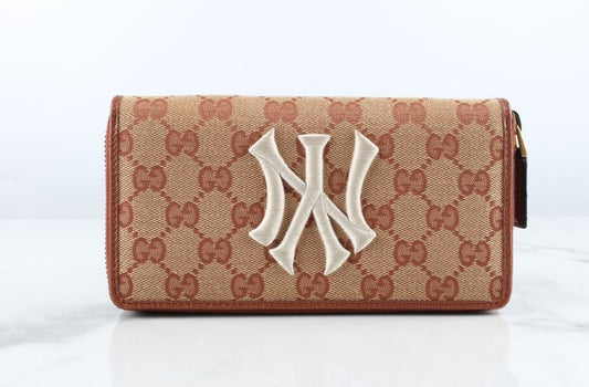 Gucci MLB Collaboration Long Wallet 12345 71359060