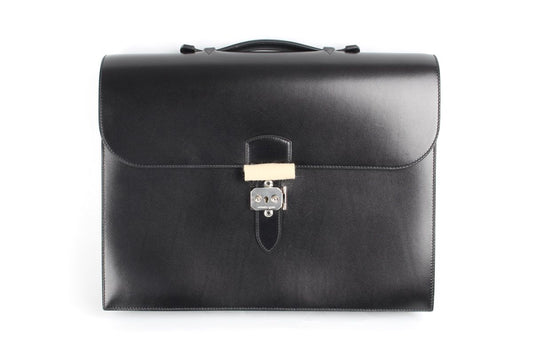 กระเป๋าผู้ชายหนังลูกวัวสีดำ Hermes ประทับตรา Y รุ่นครบรอบ 20 ปี