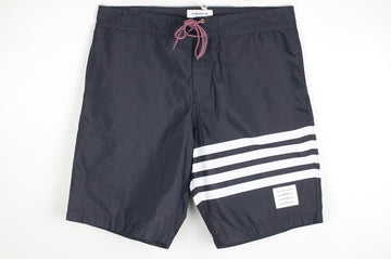 กางเกงขาสั้น Thom Browne 4-Bar Tech 3 ขนาด - SKU