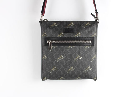 Gucci Tiger Crossbody Bag 28x30 73302901