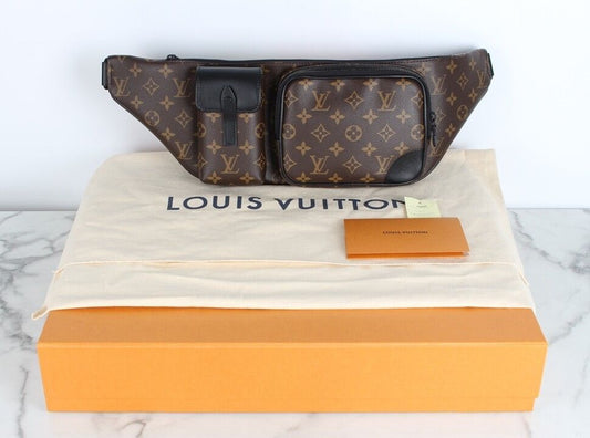 กระเป๋าเป้สะพายหลัง Louis Vuitton Monogram Christopher - ขนาด OS