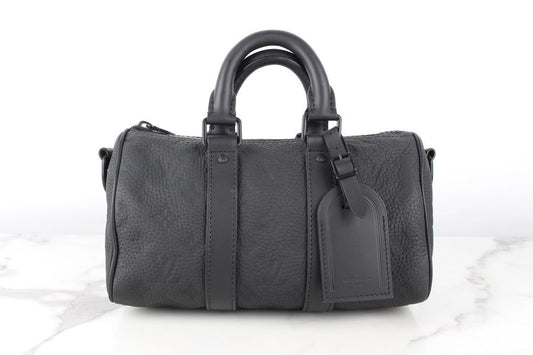 Louis Vuitton Keeps 25 Taurillon Black 12345 92747765