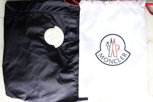 Moncler Big Wappen White Swim Shorts Navy XL(34) 96160847