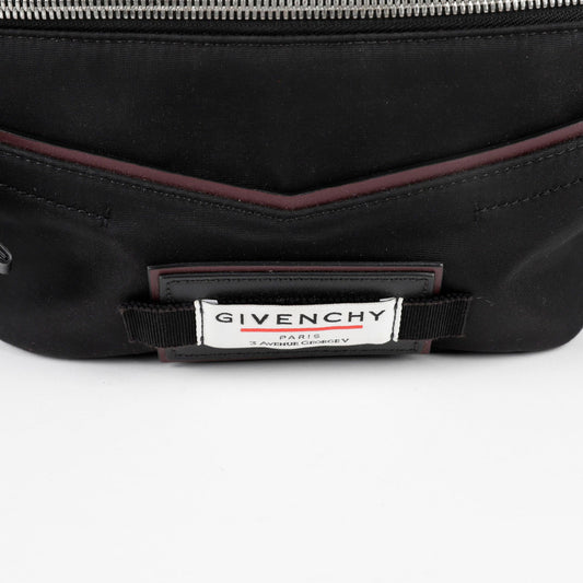 กระเป๋าคาดเอว Givenchy Downtown BKU007K0S9