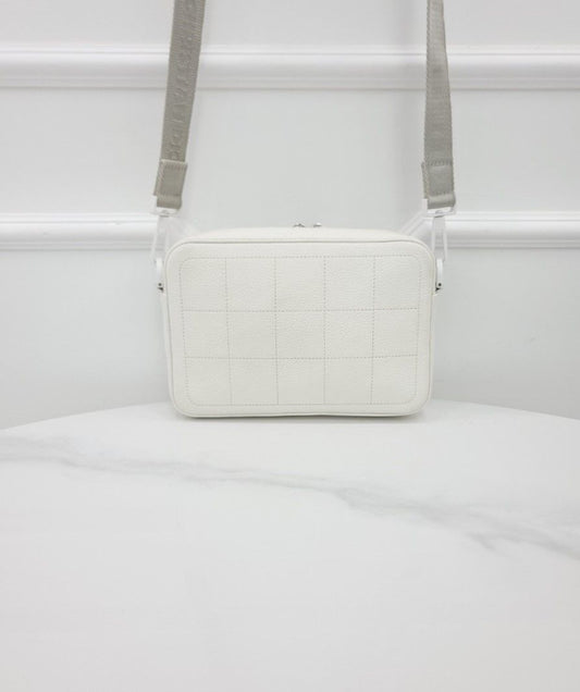 กระเป๋าสะพายข้าง Dior Daniel Assam Safari Messenger รหัสสินค้า #