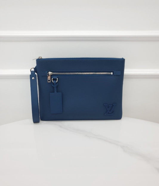 Louis Vuitton Takeoff Pouch M82813 119476905