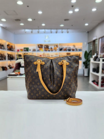 Louis Vuitton Monogram GM Shoulder Bag M40146 133293903