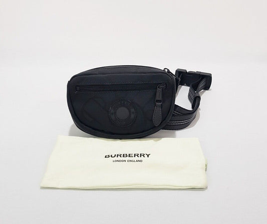 กระเป๋าคาดเอว Burberry Nylon SKU12345