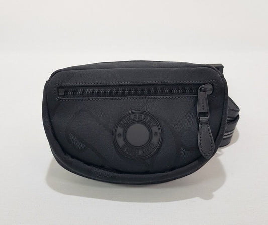 กระเป๋าคาดเอว Burberry Nylon SKU12345