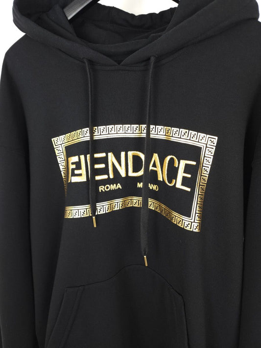 Versace Medusa Logo Hoodie 5602 73377317