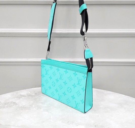 Louis Vuitton Monogram Gasoline Wearable Wallet Crossbody Bag M30934 101955804
