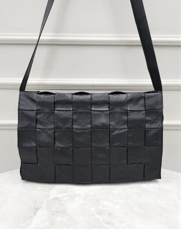 Bottega Veneta Black Leather Maxi Cassette Crossbody Bag 58599885