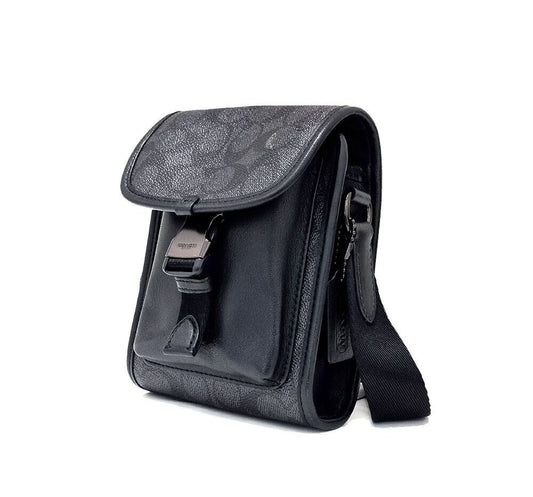กระเป๋า Coach Signature Crossbody 6841660773