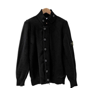 เสื้อคาร์ดิแกนถักลายโลโก้ Stone Island สีดำ รุ่น 7424860041