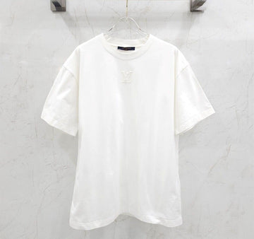 Louis Vuitton Embossed White Short Sleeve T-shirt 1AA5E1 122310497